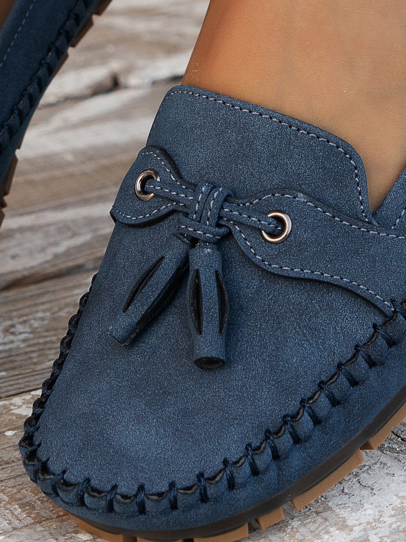 Serenza — Stijlvolle dames loafers met strikdetail en flexibele comfortzool