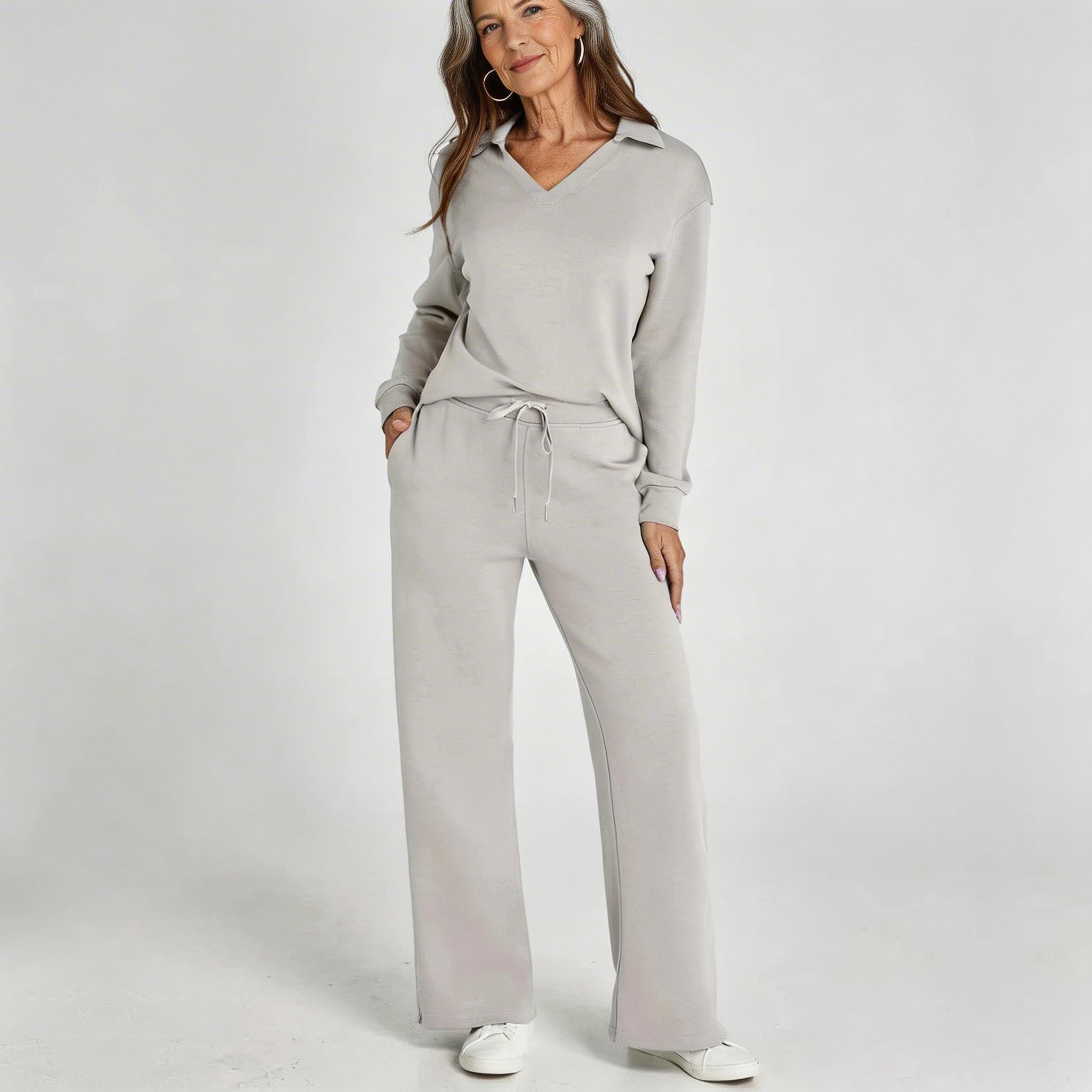 Serena | Luxe Loungewear Set met Wijde Comfy Broek en Elegante V-hals