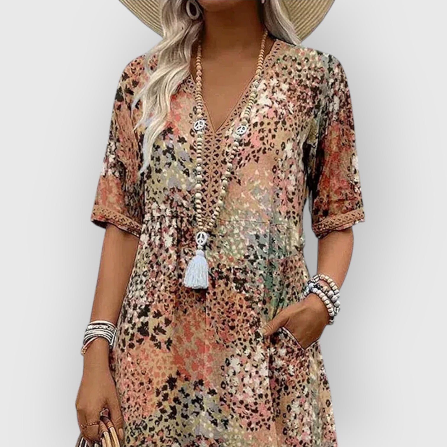 Virelle | Levendige midi jurk met kleurrijke print